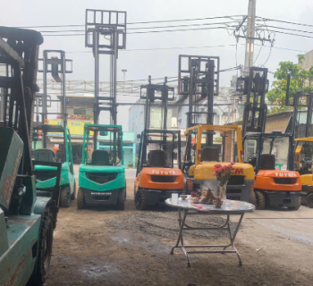 Thua Mua Xe Nâng Củ