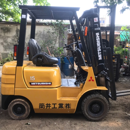 Xe Nâng hiệu Mitsubishi trọng tải 1 tấn 5