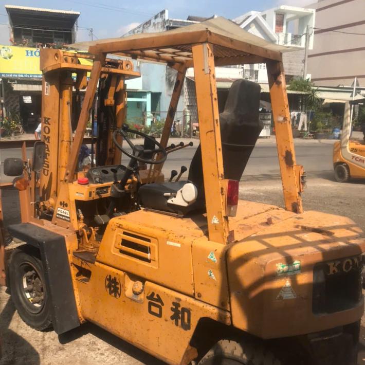 Xe Nâng Komatsu 2 Tấn