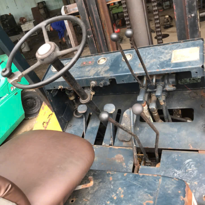 Xe nâng TCM 6 tấn