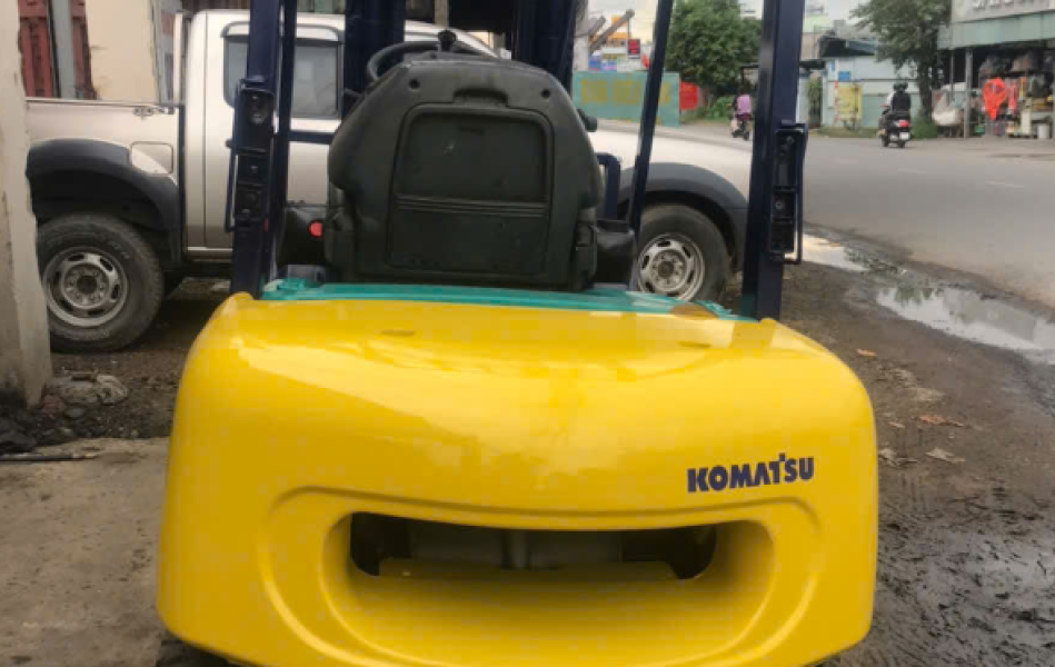 Xe Nâng Komatsu 2 Tấn 5