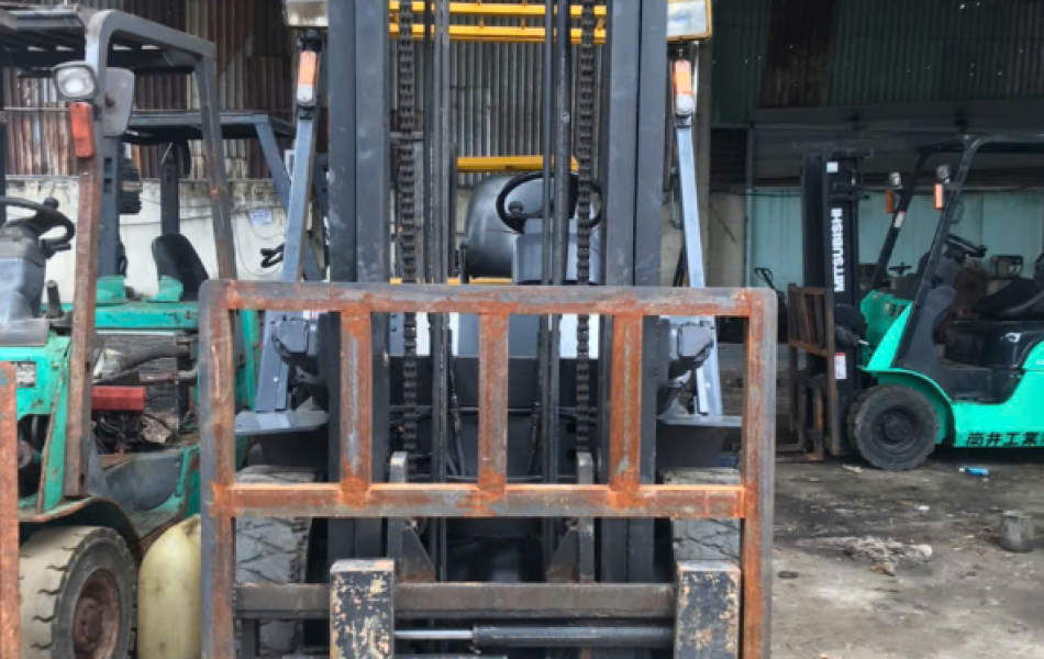 Xe Nâng Mitsubishi 1 Tấn