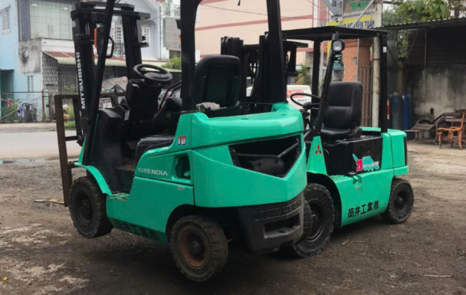 Xe nâng Mitsubishi 2 tấn cao 3m