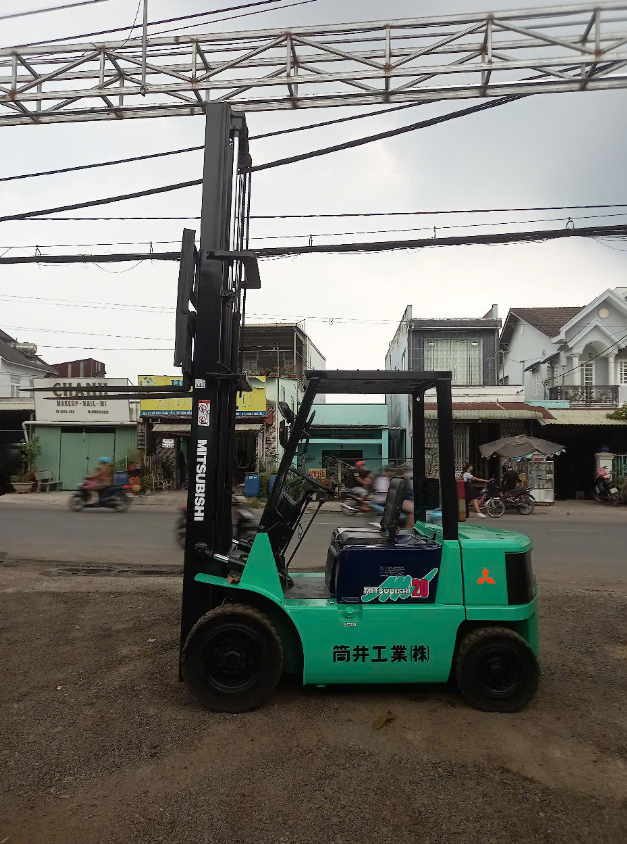 Xe nâng Mitsubishi 2 tấn