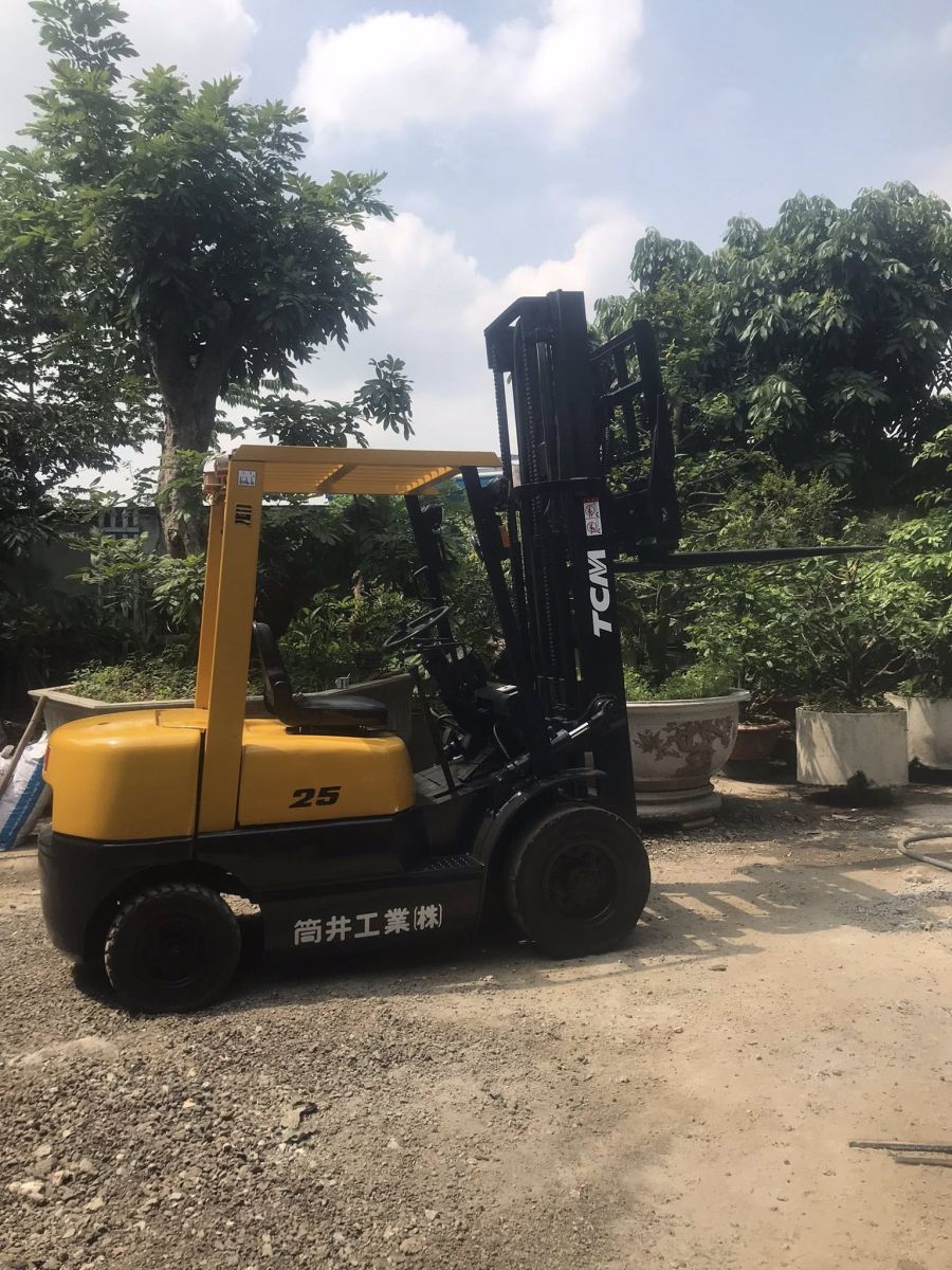 xe nâng điện